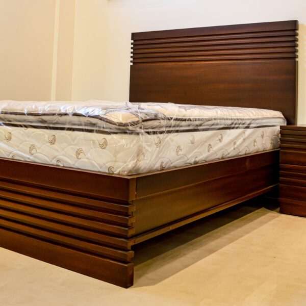 CAMA CENTURY C/2 VELADORES (MNECRY)